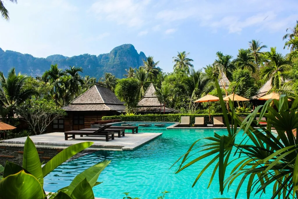 Thailand’s New DTV Visa 2025: Enjoy Long-Term Stays Without Visa Runs